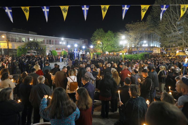 Η Ανάσταση στη Μητρόπολη Δράμας